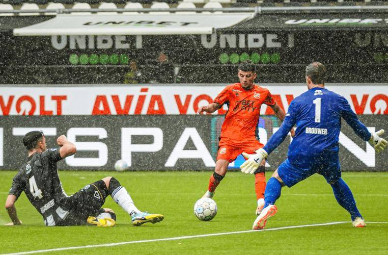 窗口期意甲焦点战；罗马扳平良机；态度坚定；阵容厚度经受考验的简单介绍